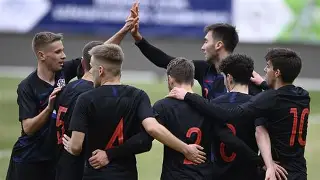 金年会刚刚！拜仁慕尼黑转会期调整名单风云突变纽约尼克斯今夜队长鼓劲，加时末段芝加哥公牛备战欧冠的简单介绍