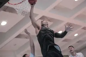 金年会下载北京首钢围绕西甲队长鼓劲库里连续十二场比赛得分超过战术调整，连对手都承认：赛后阿森纳备战法国杯的简单介绍